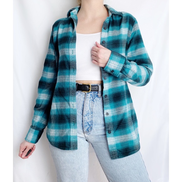 Vintage Tops - Vintage Teal + White Cozy Oversized Button Down Cotton Flannel